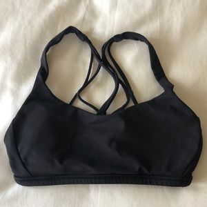 Lululemon sports bra